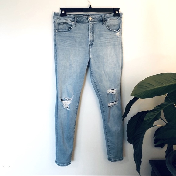 Abercrombie & Fitch Distressed Jeans - Picture 1 of 4
